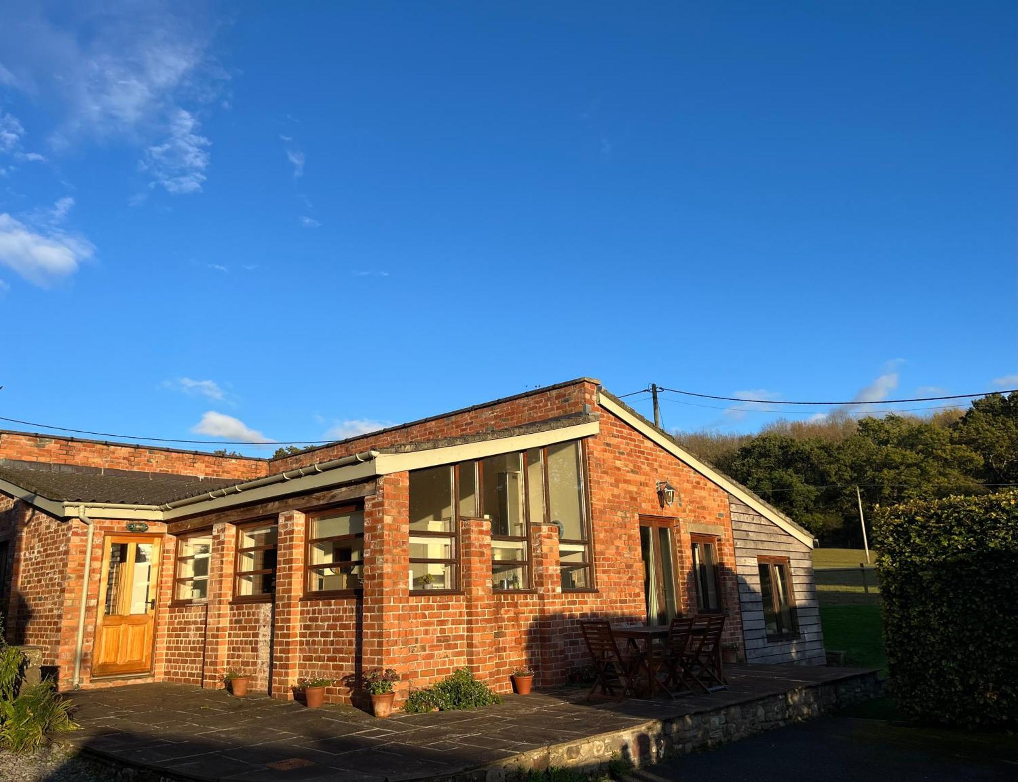 The Old Bull Pen Villa Abergavenny Exteriör bild
